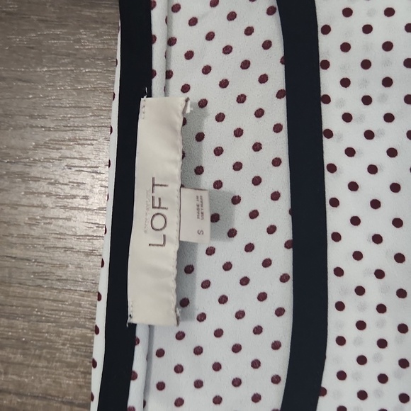 Loft Ann Taylor long sleeve polyester Navy and Brown Polka Dot Blouse Size Small - Picture 4 of 6